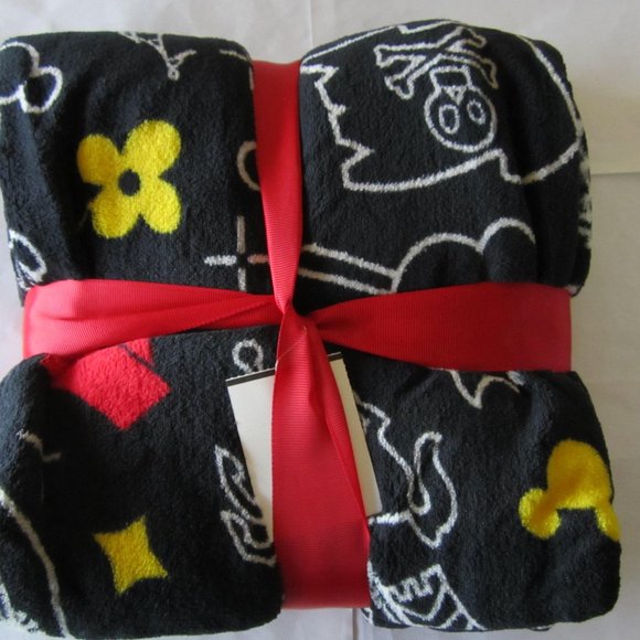 Disney Parks Mickey and Minnie Icons Print Black Throw Blanket 40" X 60" NEW - Picture 2 of 4